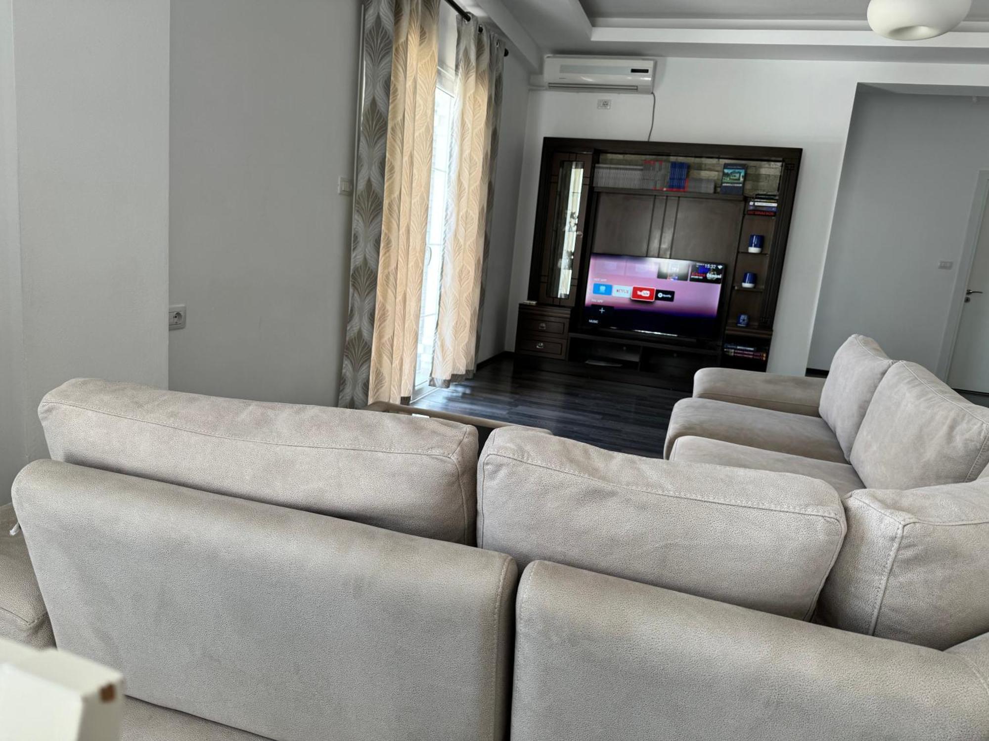 Villa August Ksamil Dış mekan fotoğraf